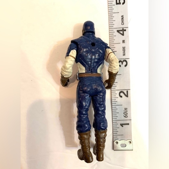 Marvel Universe CAPTAIN AMERICA Assault off Road Vehicle 4" Figure Brown Gloves - Picture 4 of 4
